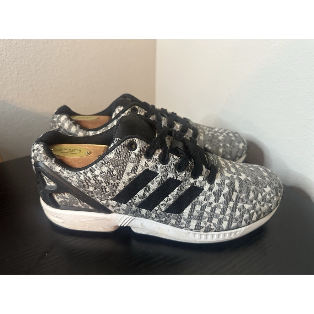 Adidas ZX Flux Low White Mountain Grey White Shoes Sneakers Size 9